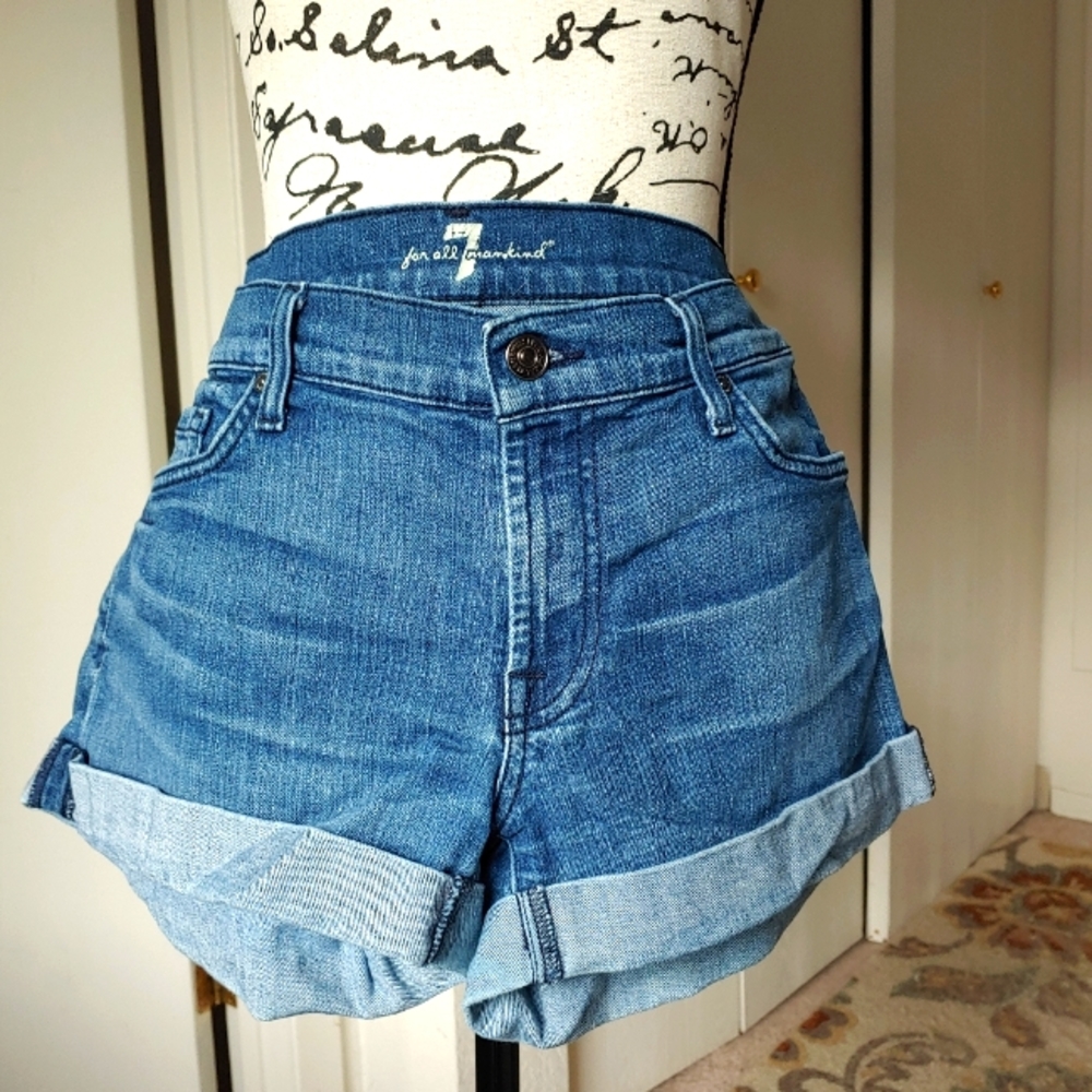 7 for All Mankind Womens Jean Shorts size 32